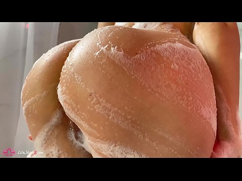 ❤️ Morena masturba o coño cun vibrador ata un orgasmo intenso na ducha Porno casero en % gl.xsexshop.ru % ﹏